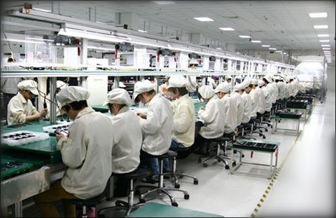 當“機器換人”不再是預言 東莞代工廠4.5萬工人辭退背后的冷思考