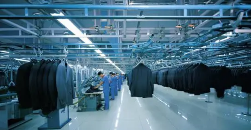 服裝智能制造企業如何選擇人力資源管理軟件？人力資源服務全解析